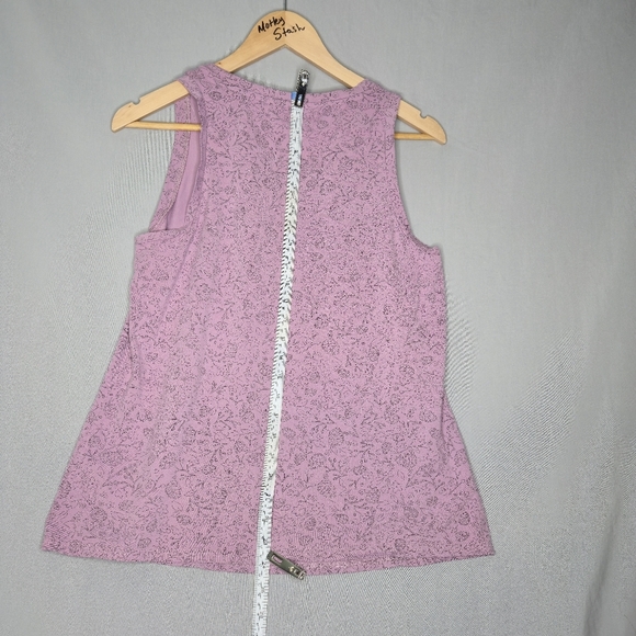 La Vie En Rose Pajama Top In Pink With Delicate Floral Pattern Size M - Picture 3 of 8